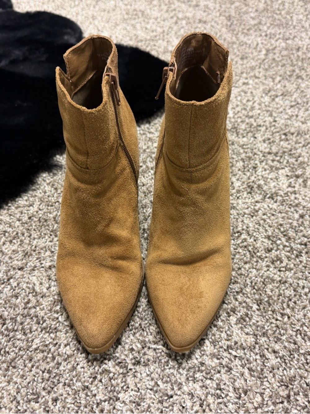 Nine West Women's Tan Suede Ankle Booties Stacked Heel 6.5 Pointed - Picture 3 of 8